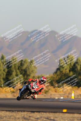 media/Nov-19-2023-CVMA (Sun) [[1f3d1b7ccb]]/Race 18 Supersport Middleweight/